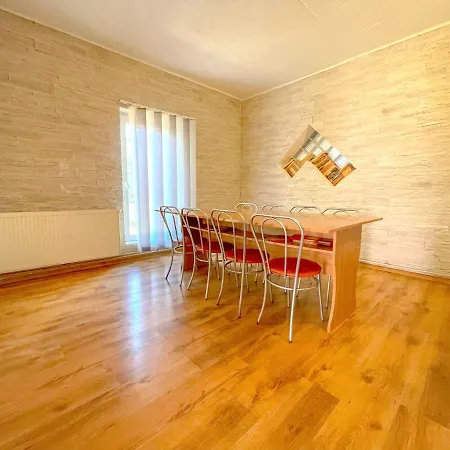 Pinevilla Villa *